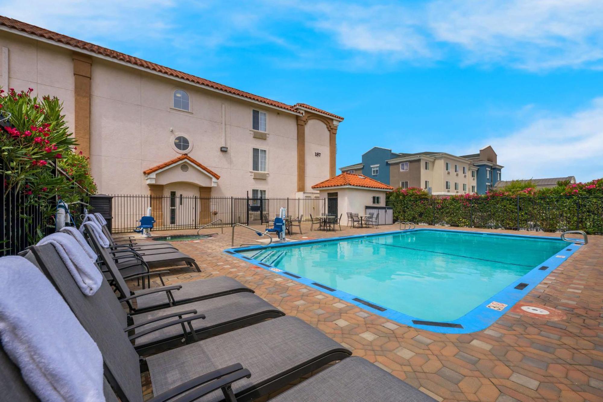 Best Western Salinas Valley Inn & Suites Exteriör bild