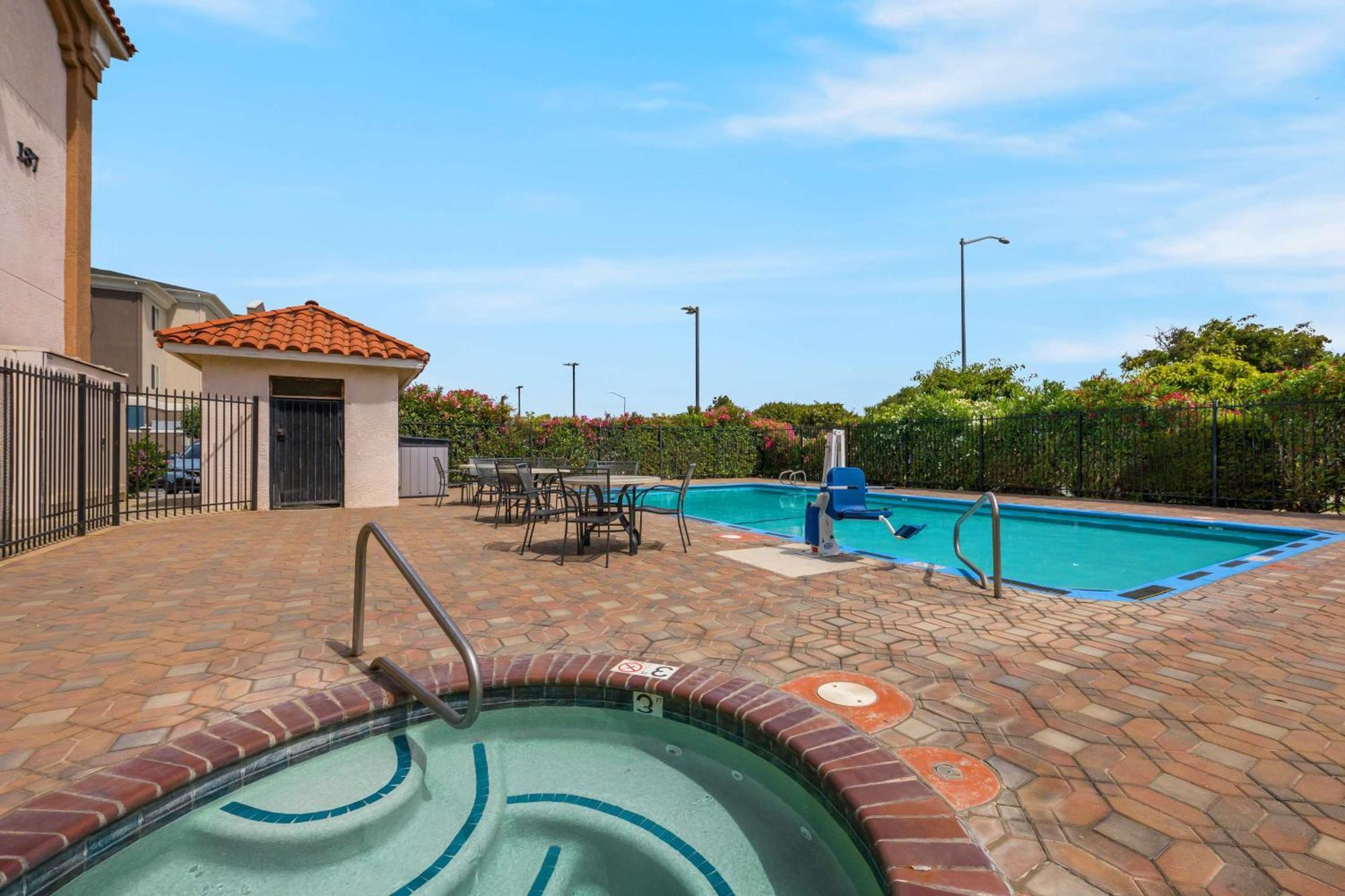 Best Western Salinas Valley Inn & Suites Exteriör bild