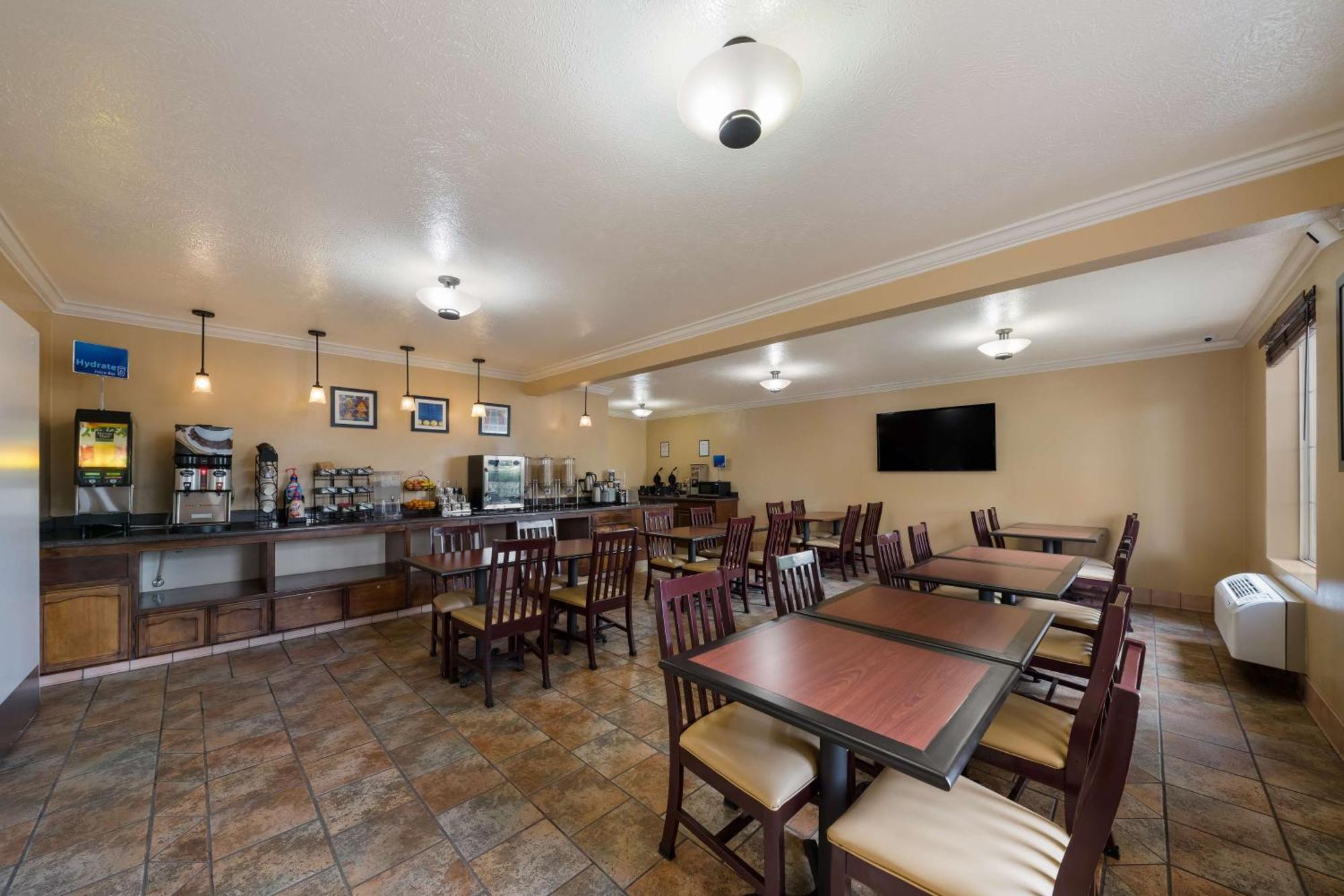Best Western Salinas Valley Inn & Suites Exteriör bild