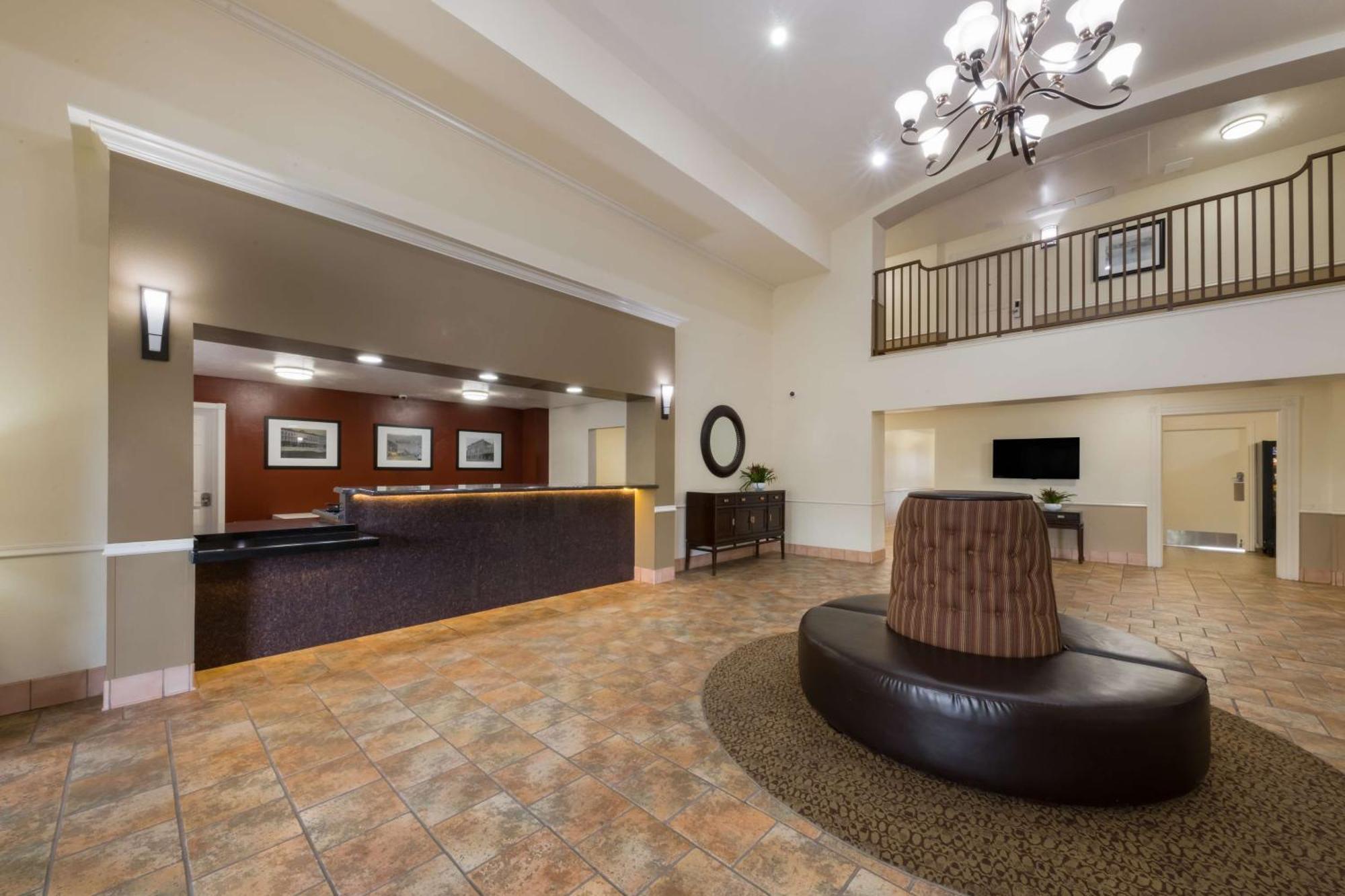 Best Western Salinas Valley Inn & Suites Exteriör bild